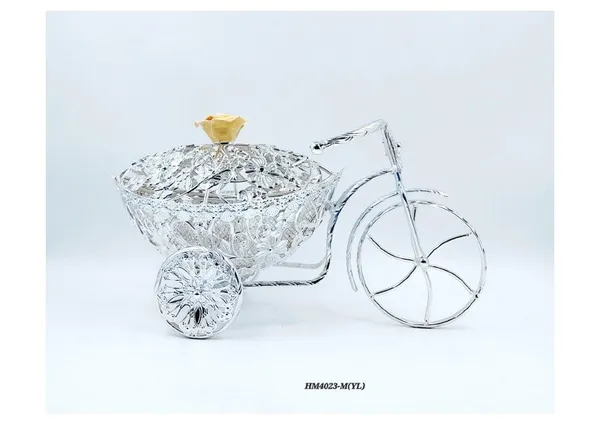Metal_Ornate_Floral_Tricycle_Decorative_Showpiece_Silver