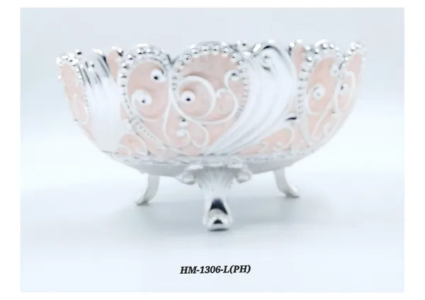 Metal_Ornate_Floral_Pattern_Decorative_Fruit_Bowl