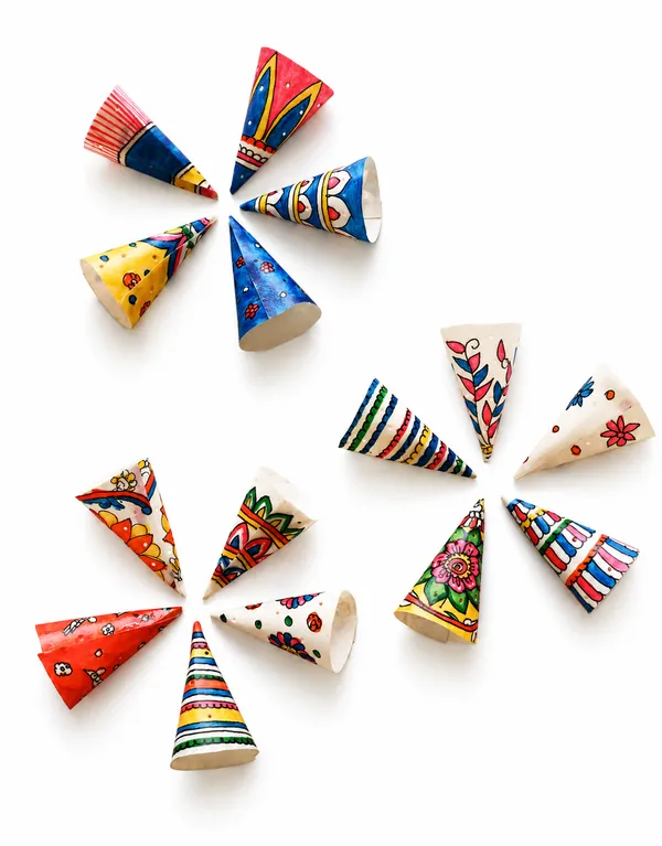 Conical__Ethnic_Tholu_Bommalata_LED_Fairy_Lights|_20_Cones_|_36_Bulbs_|_5_Mtr