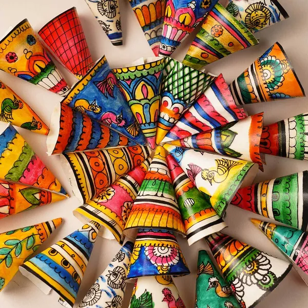 Conical__Ethnic_Tholu_Bommalata_LED_Fairy_Lights|_20_Cones_|_36_Bulbs_|_5_Mtr