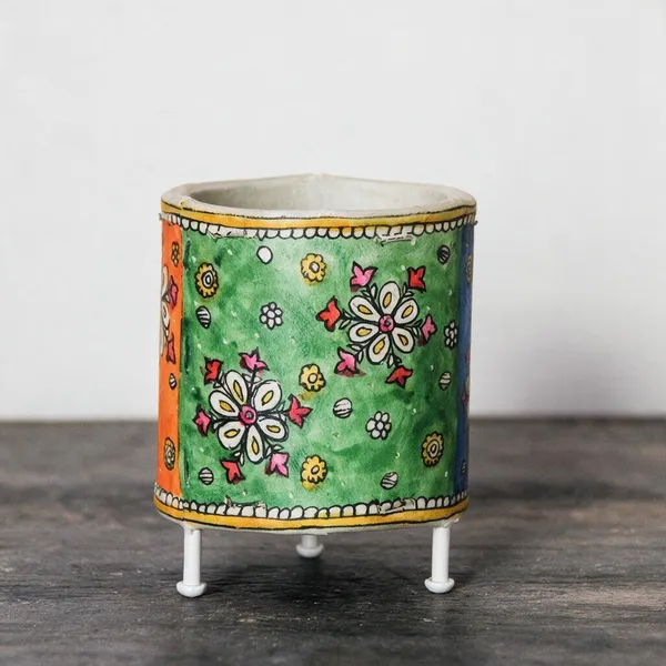 Parchment_Leather_Festive_Snowflake_Cylinder_Tea_Light_Holder