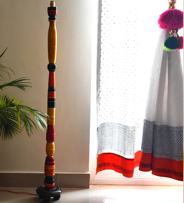 Channapatna_Wood_Tall_Khambha_Handcrafted_Floor_Lamp_Stand
