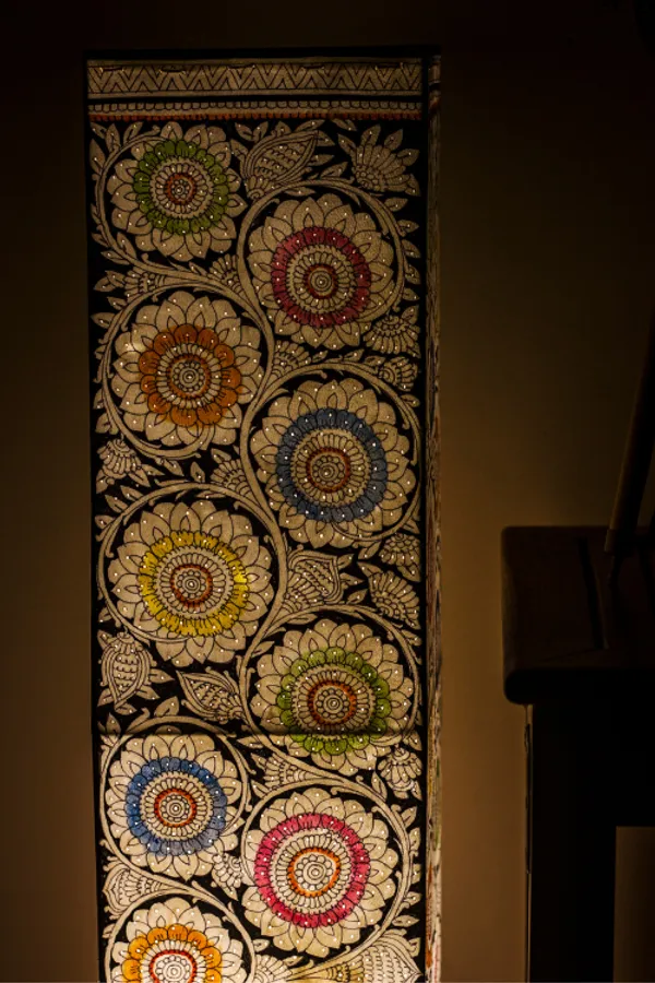 Mighty_Elephant'_Hand-painted_On_Leather_Square_Floor_Lamp