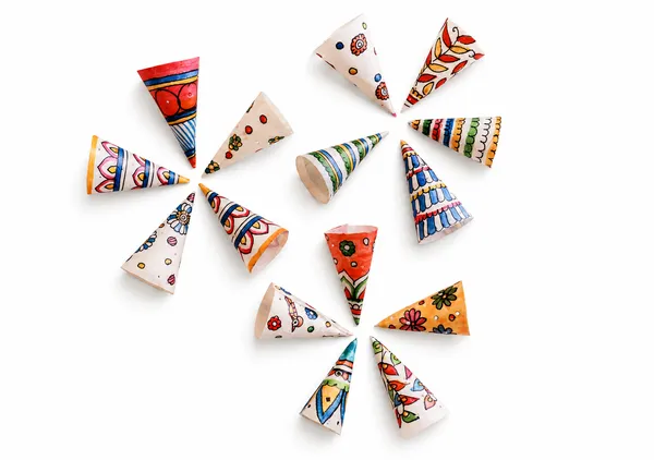 Conical__Ethnic_Tholu_Bommalata_LED_Fairy_Lights|_20_Cones_|_36_Bulbs_|_5_Mtr