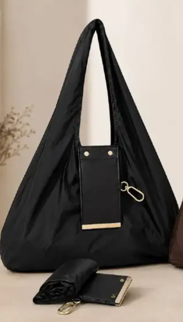 Black_Fabric_Foldable_Tote_Bag_for_Women