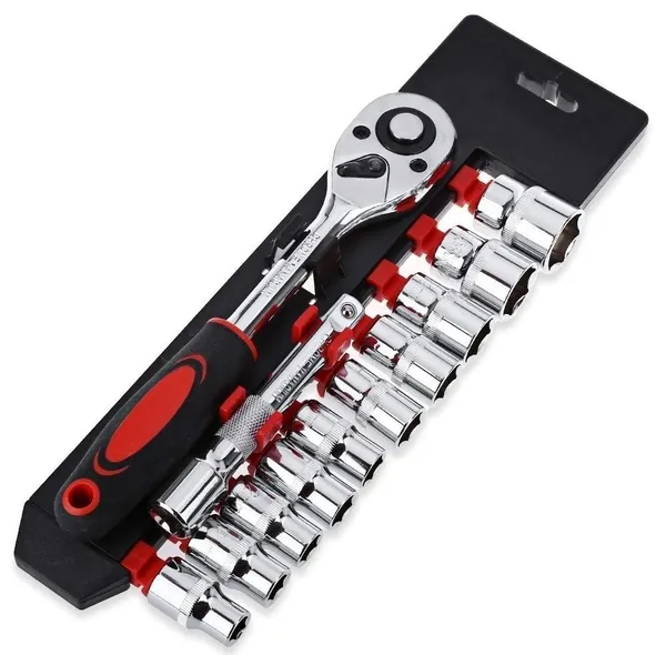 Chrome_Socket_Wrench_Set_With_Ratchet_And_Storage_Case