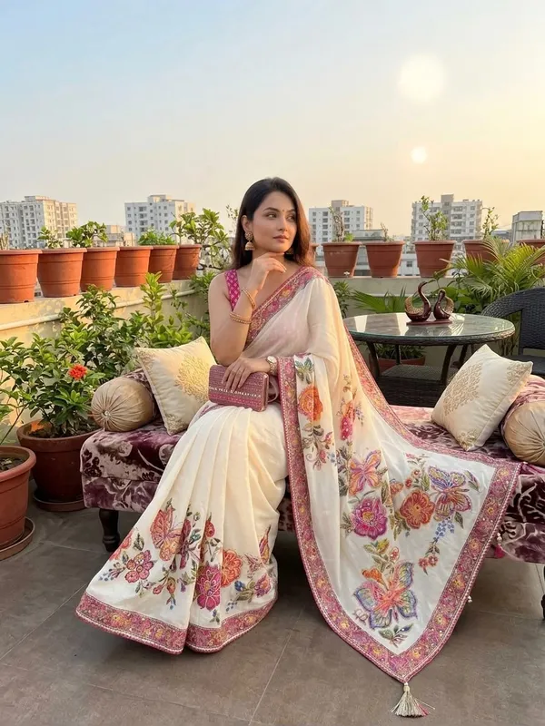 Cream_Embroidered_Saree_Set_For_Women