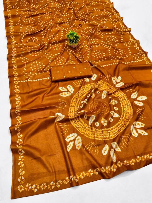 Brown_Bandhani_Print_Saree_For_Women
