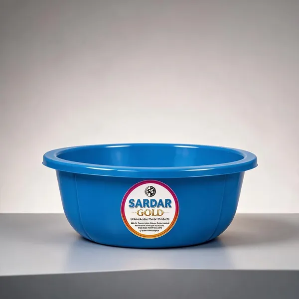 Blue_Plastic_Utility_Tub_For_Painting