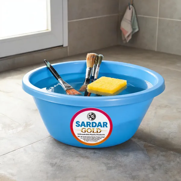 Blue_Plastic_Utility_Tub_For_Painting