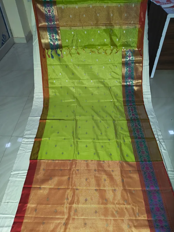 Green_Tissue_Silk_Saree_For_Women