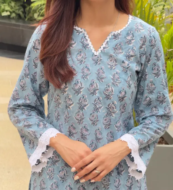 Steel_Blue_Cotton_Straight_Hand_Block_Print_Short_Kurta_For_Women