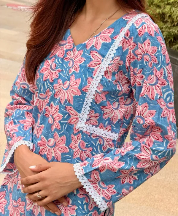 Blue_Pink_Cotton_Straight_Hand_Block_Print_Short_Kurta_For_Women