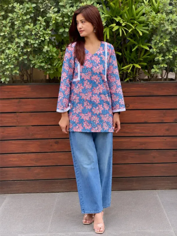 Blue_Pink_Cotton_Straight_Hand_Block_Print_Short_Kurta_For_Women