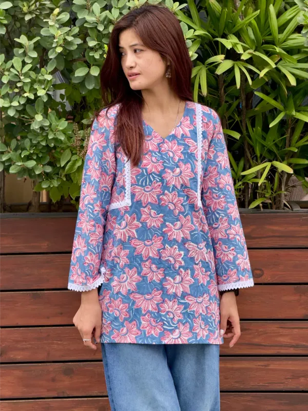 Blue_Pink_Cotton_Straight_Hand_Block_Print_Short_Kurta_For_Women