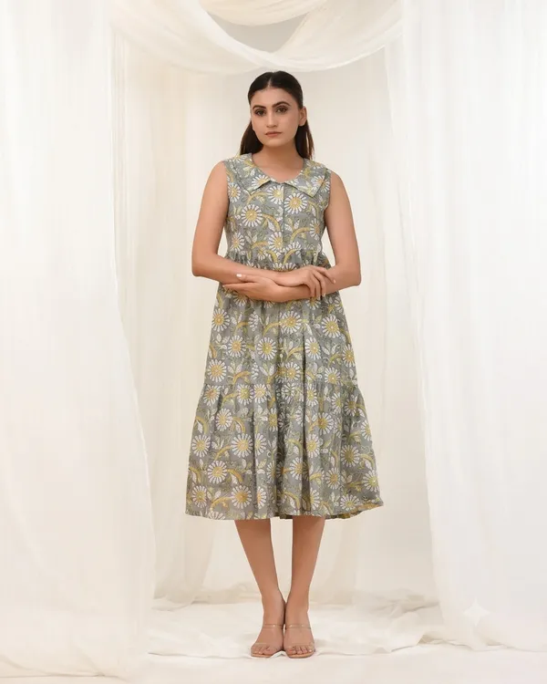 Dusty_Green_Cotton_Sleeveless_Block_Print_Midi_Dress_For_Women