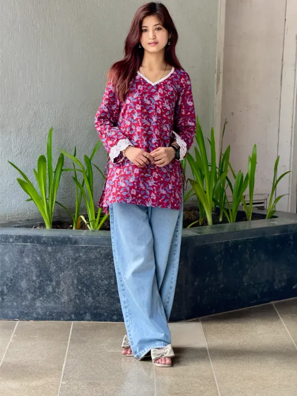Maroon_Cotton_Hand_Block_Print_Short_Kurta_For_Women