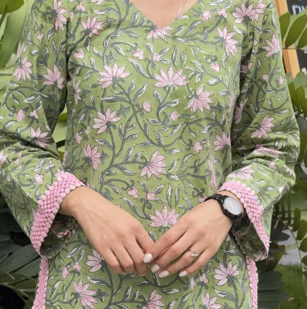 Olive_Green_Cotton_Hand_Block_Print_Short_Kurta_For_Women