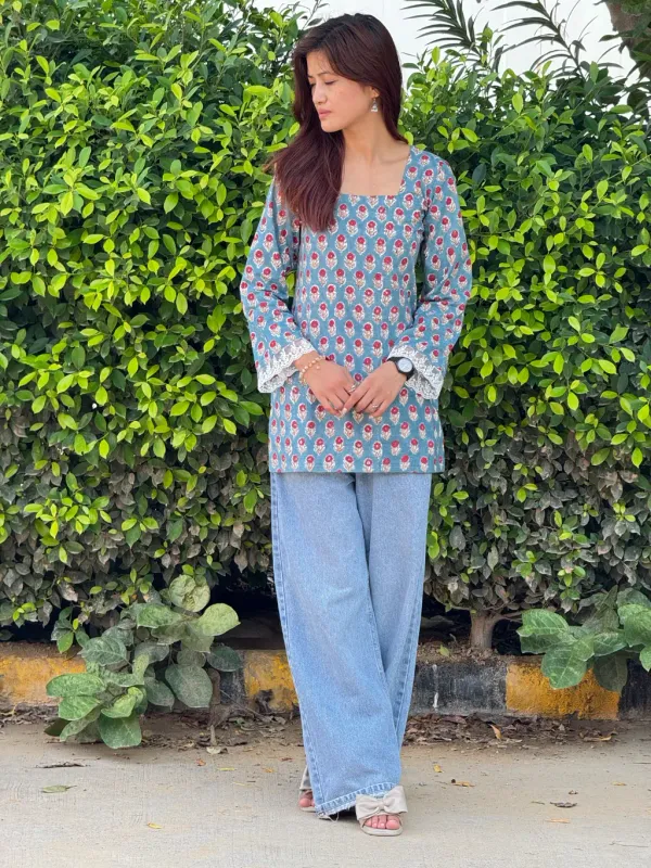 Dusty_Blue_Cotton_Corset_Hand_Block_Print_Short_Kurta_For_Women