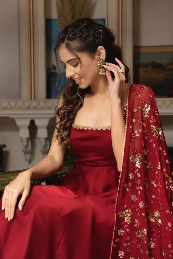 Red_Color_Hand_Work_Anarkali_Suit_Set_Of_3