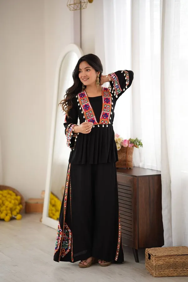 Black_Ethnic_Tunic_And_Palazzo_Set_Detailed_With_Colorful_Kutchi_Mirror-Work_Embroidery_And_Flared_Bell_Sleeves
