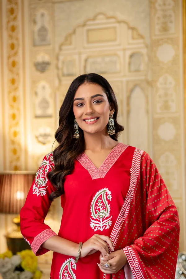 Red_Rayon_Printed_Kurta_Pant_Set_With_Chanderi_Dupatta