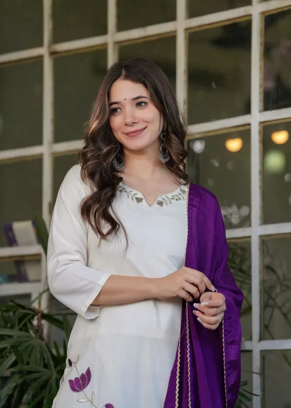 White_Viscose_Rayon_Kurta_Set