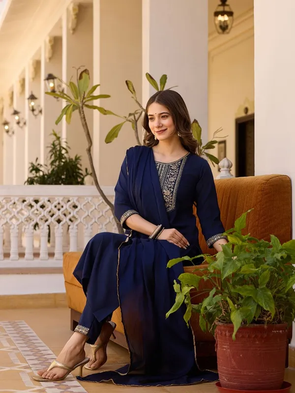 Black_Rayon_Embroidered_Readymade_Suit_For_Party