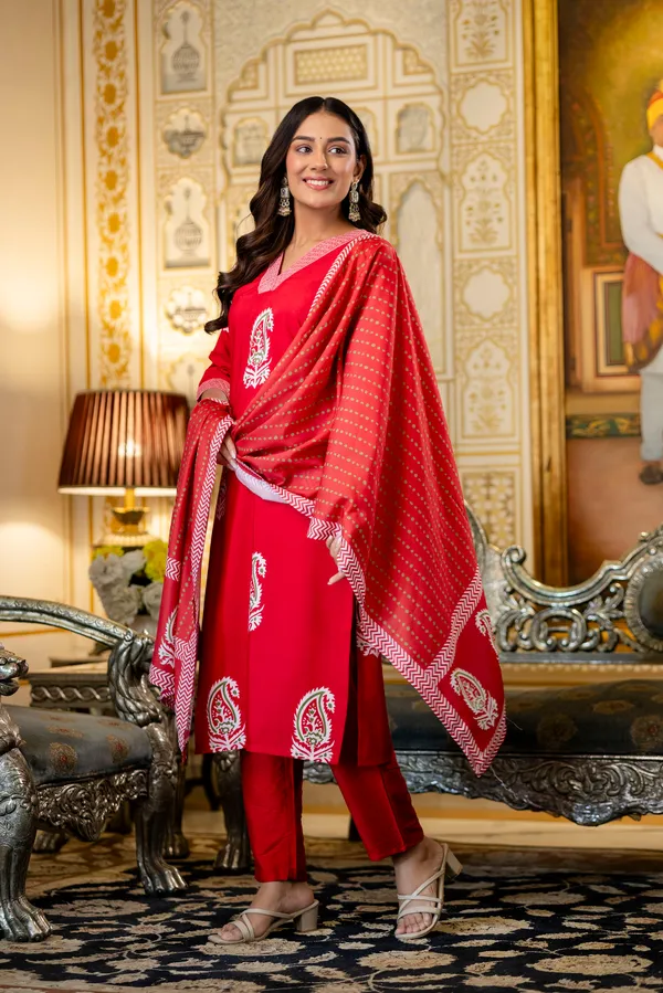 Red_Rayon_Printed_Kurta_Pant_Set_With_Chanderi_Dupatta