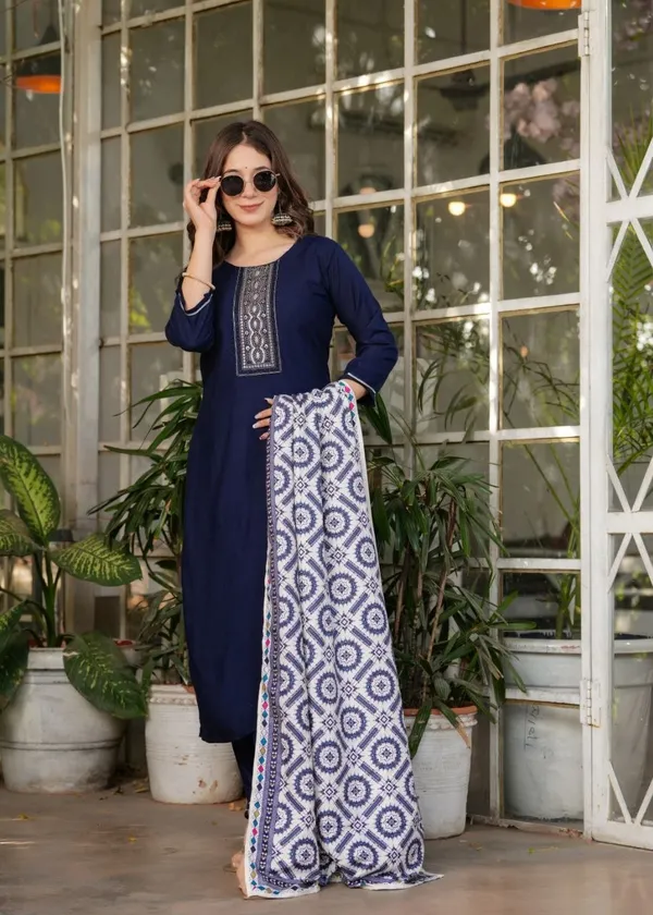 Royal_Blue_Silk_Blended_Kurta_Set