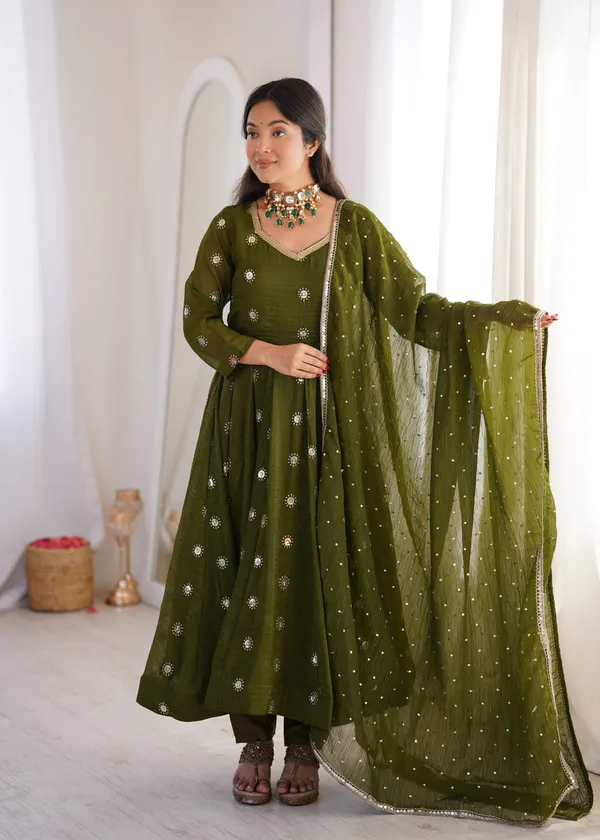 Green_Flared_Anarkali_Kurta_Set_With_Matching_Trousers_And_A_Dupatta