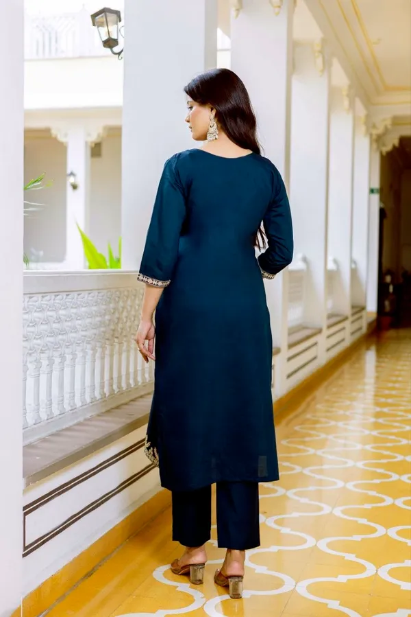 Women'S_Navy_Blue_Viscose_Chanderi_Silk_Kurta_Pant_Set_With_Organza_Dupatta