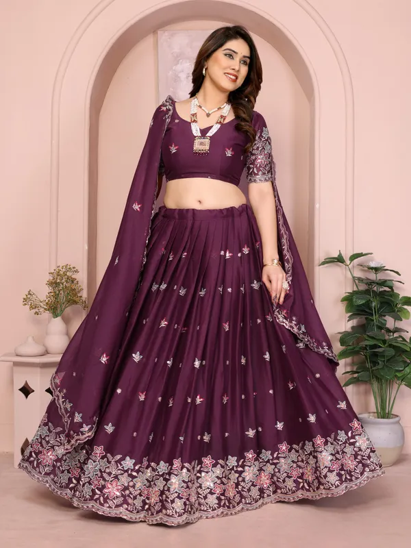 Womens_Star_Georgette_Traditional_Motif_Semi_Stitched_Lehenga_Choli_With_Cnotrance_Dupatta_Set_(Wine)
