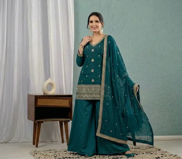 Women'S_Teal_Green_Embroidered_Kurta_Sharara_Set_With_Mal_Chanderi_Dupatta_Stitched