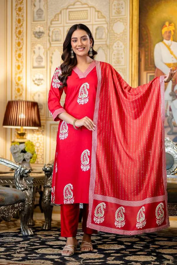 Red_Rayon_Printed_Kurta_Pant_Set_With_Chanderi_Dupatta