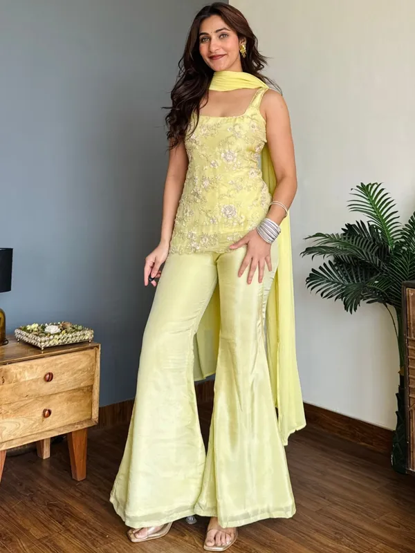 Lemon_Embroidered_Georgette_Kurta_Pant_Set_With_Dupatta_Stitched
