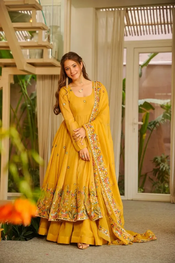 Yellow_Mastani_Floral_Anarkali_Suit_Set_Of_3