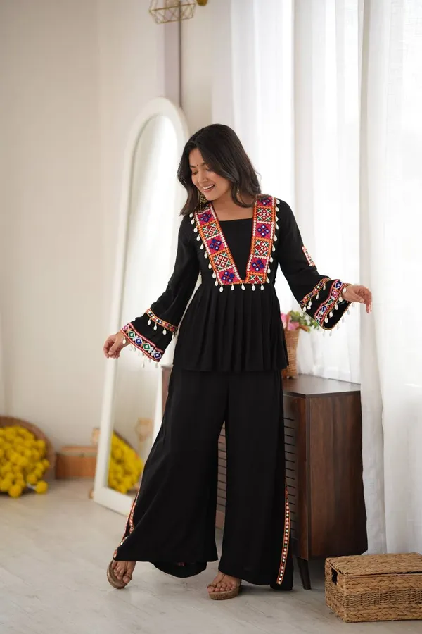 Black_Ethnic_Tunic_And_Palazzo_Set_Detailed_With_Colorful_Kutchi_Mirror-Work_Embroidery_And_Flared_Bell_Sleeves