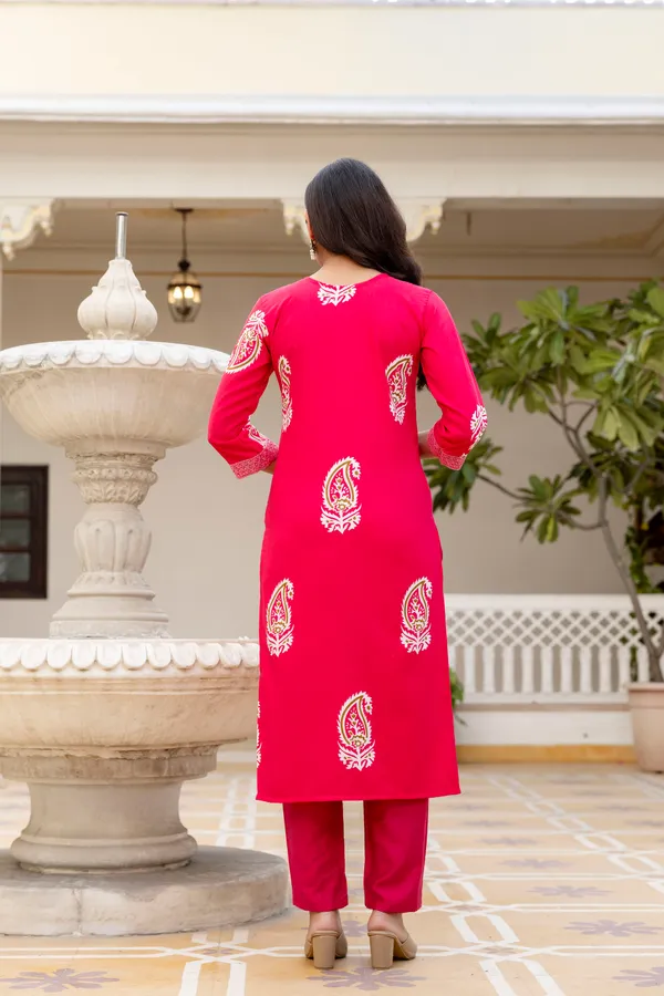 Pink_Rayon_Printed_Kurta_Pant_Set_With_Chanderi_Dupatta