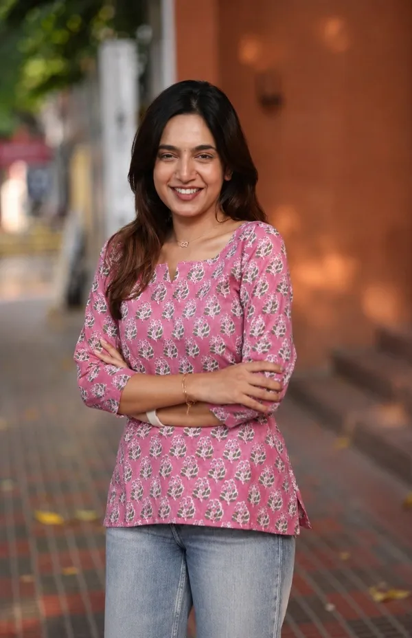 Pink_Floral-Printed_Boat_Neck_Tunic