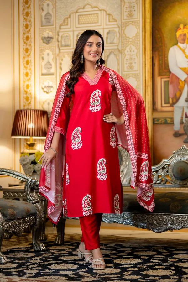 Red_Rayon_Printed_Kurta_Pant_Set_With_Chanderi_Dupatta