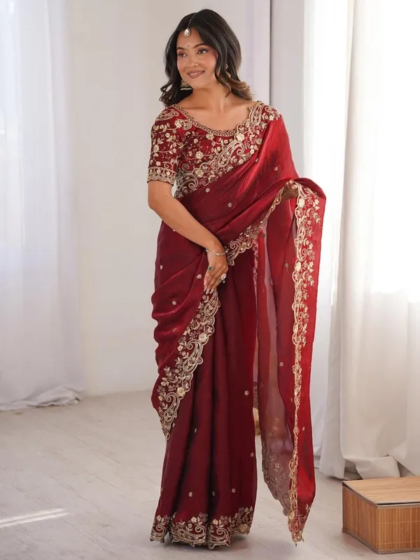 Maroon_Chiffon_Saree_With_Blouse