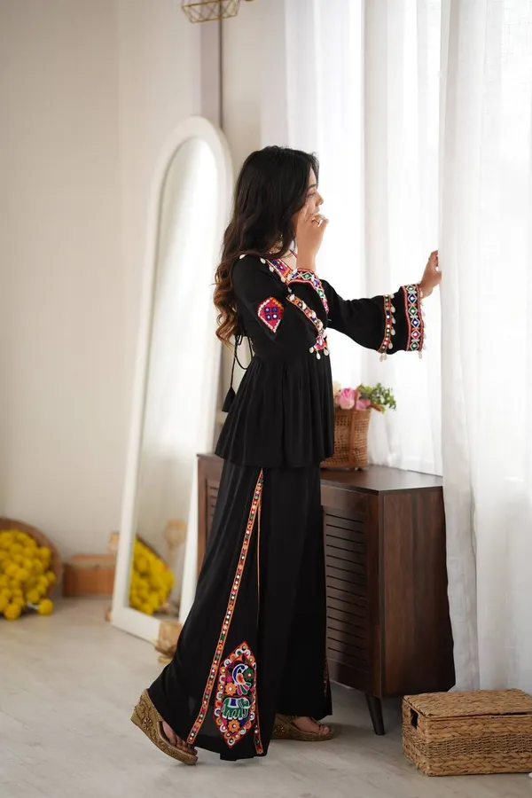 Black_Ethnic_Tunic_And_Palazzo_Set_Detailed_With_Colorful_Kutchi_Mirror-Work_Embroidery_And_Flared_Bell_Sleeves