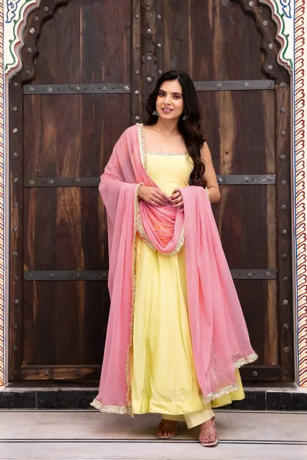 Yellow_Faux_Georgette_Fancy_Lace_Anarkali_Set