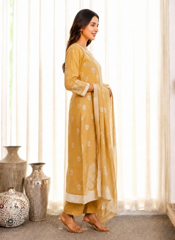 Light_Yellow_Jacquard_Pure_Cotton_Kurti_With_Dupatta_And_Pant