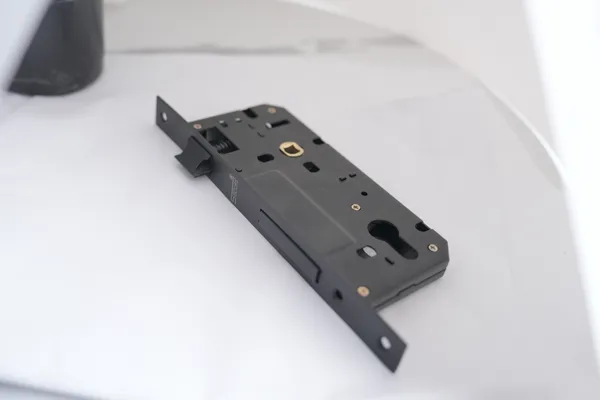 Black_Iron_Modern_Mortise_Door_Lock_Body