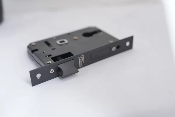 Black_Iron_Modern_Mortise_Door_Lock_Body