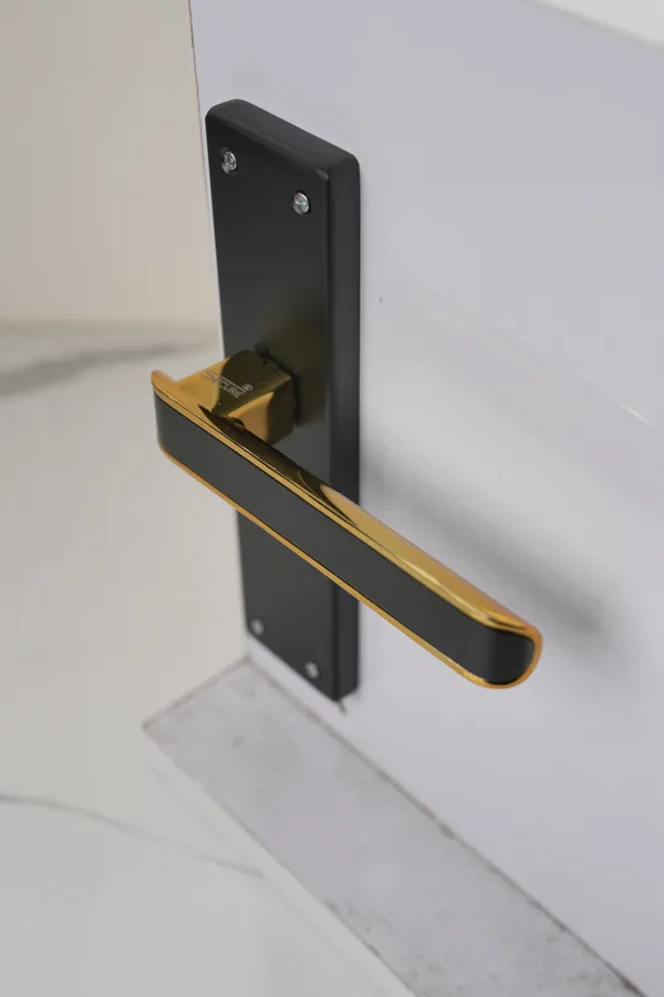 Black_And_Gold_White_Metal_Modern_Lever_Mortise_Door_Lock_Handle_Set