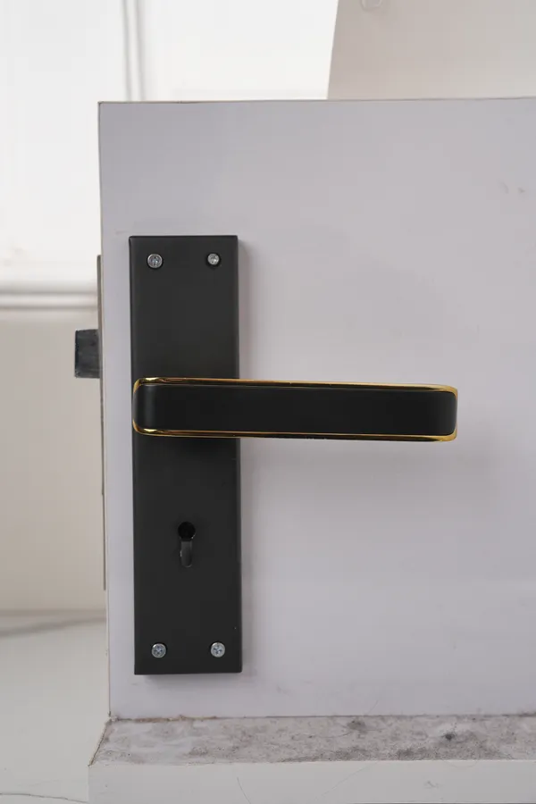 Black_And_Gold_White_Metal_Modern_Lever_Mortise_Door_Lock_Handle_Set