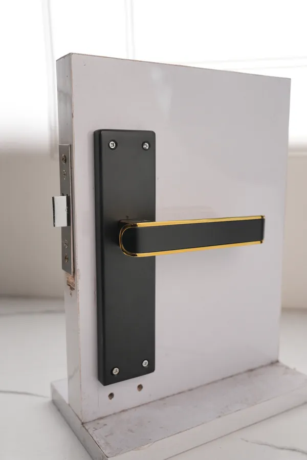 Black_And_Gold_White_Metal_Modern_Lever_Mortise_Door_Lock_Handle_Set